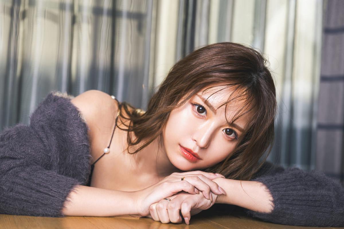 銀座キャバクラ BARCELONA 萌葱（もえぎ） 百合 もも23