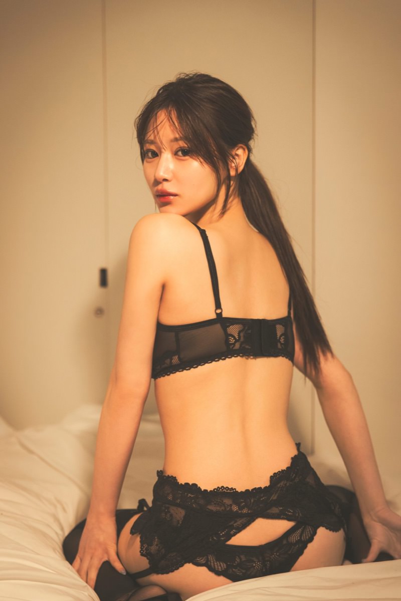 銀座キャバクラ BARCELONA 萌葱(もえぎ) 夏目 かんな22