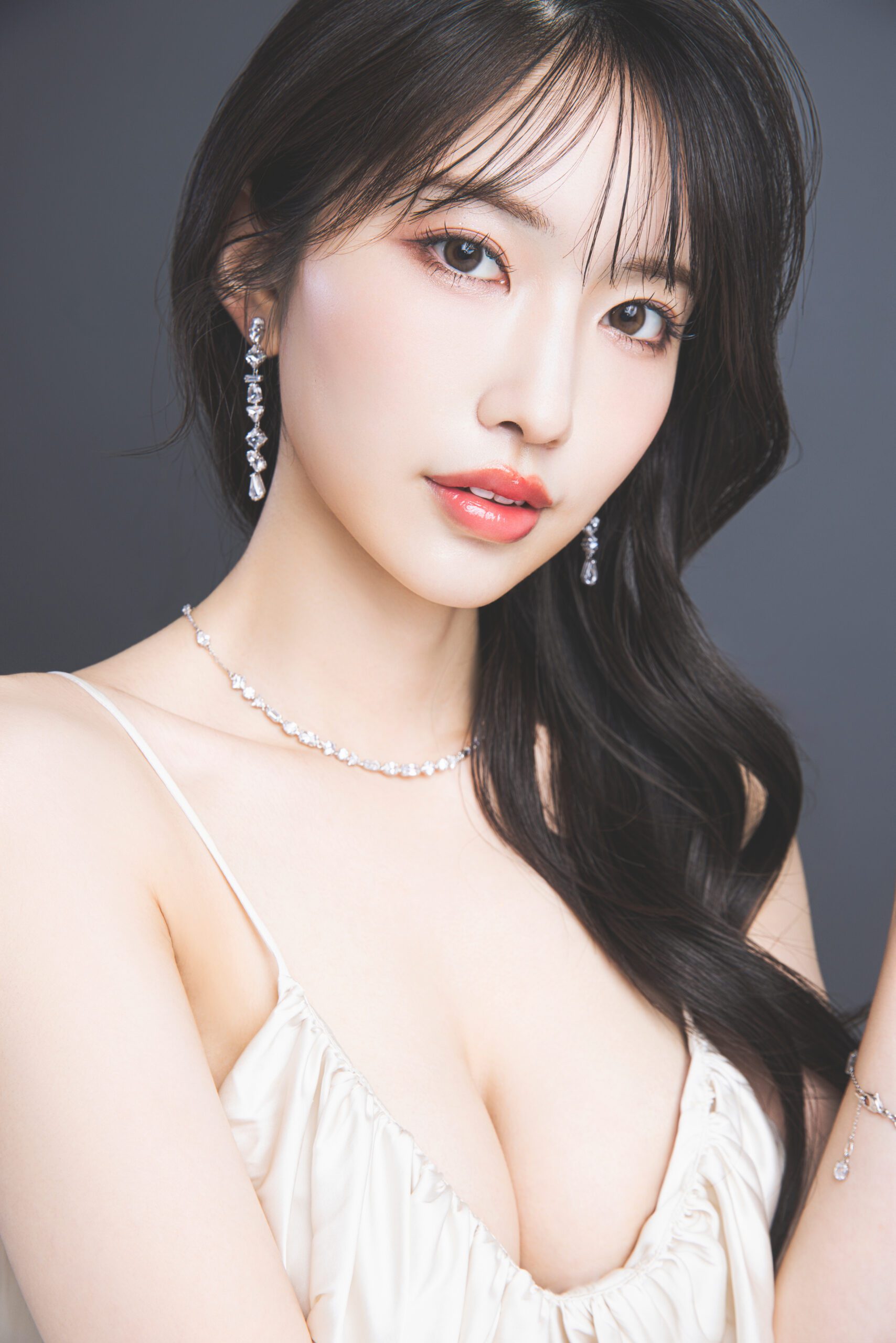 福岡中洲キャバクラ BARCELONA桃李（とうり） 湊 ゆな3