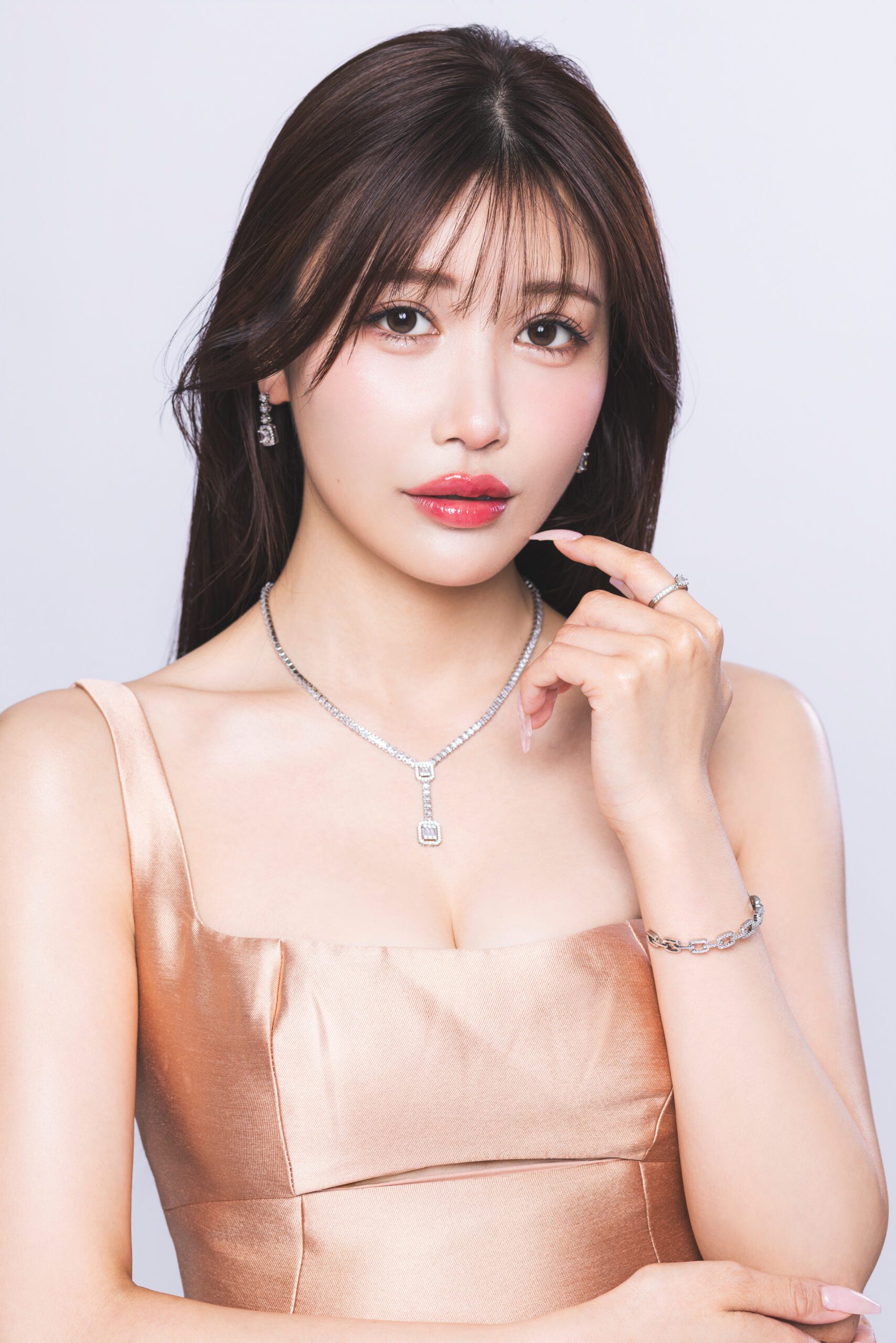 福岡中洲キャバクラ BARCELONA桃李(とうり) 広瀬 ななみ1