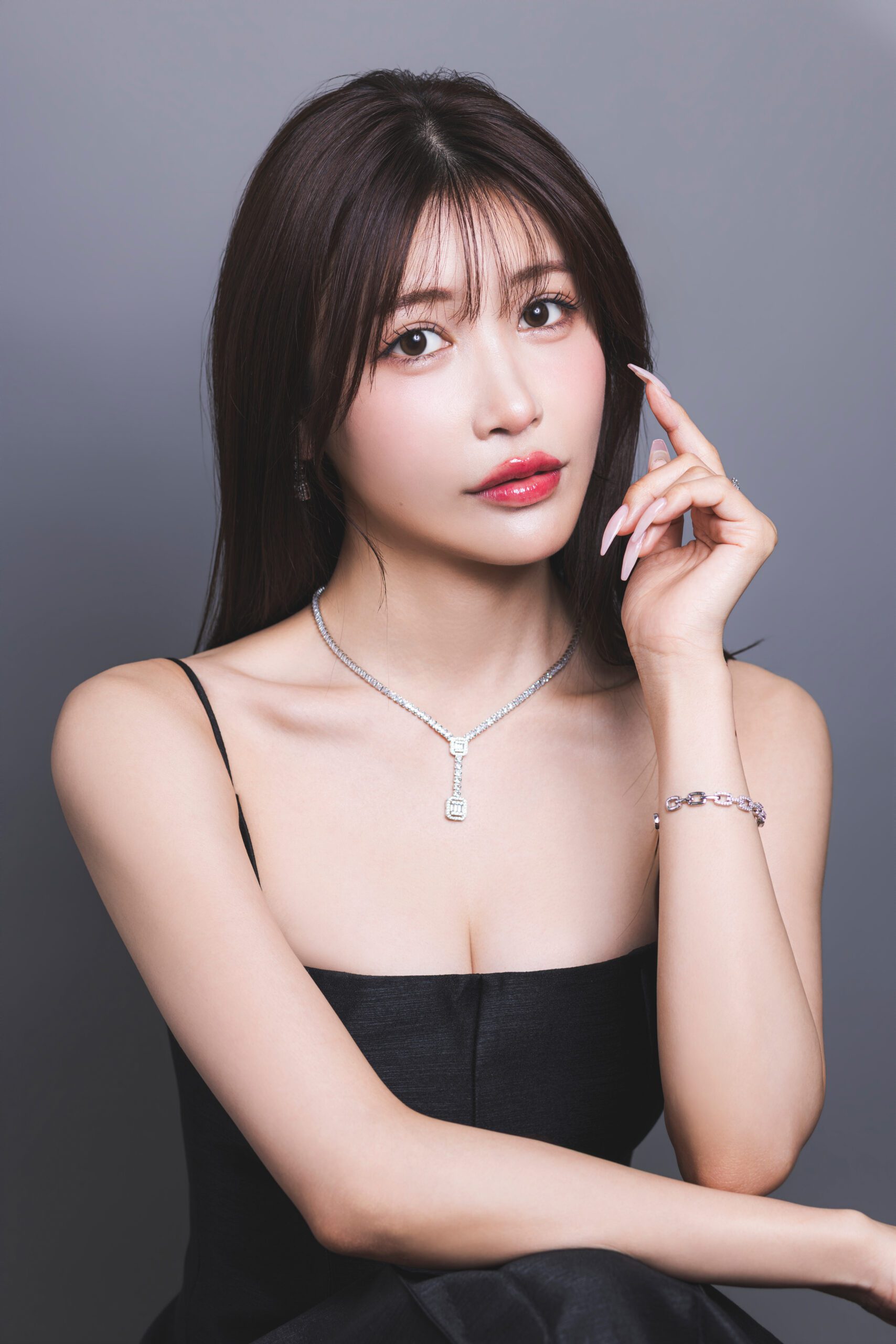 福岡中洲キャバクラ BARCELONA桃李(とうり) 広瀬 ななみ2