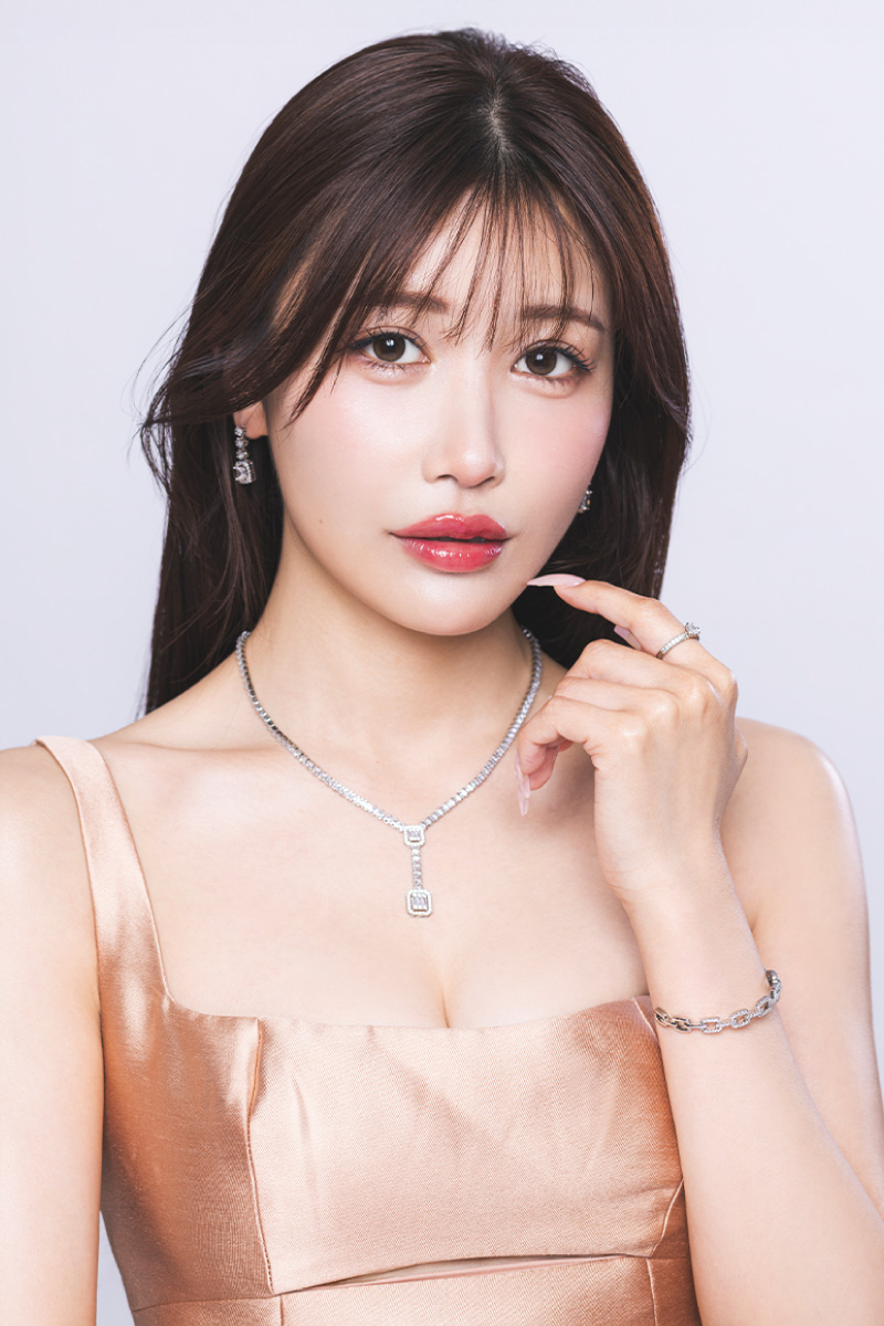 福岡中洲キャバクラ BARCELONA桃李（とうり） 広瀬 ななみ