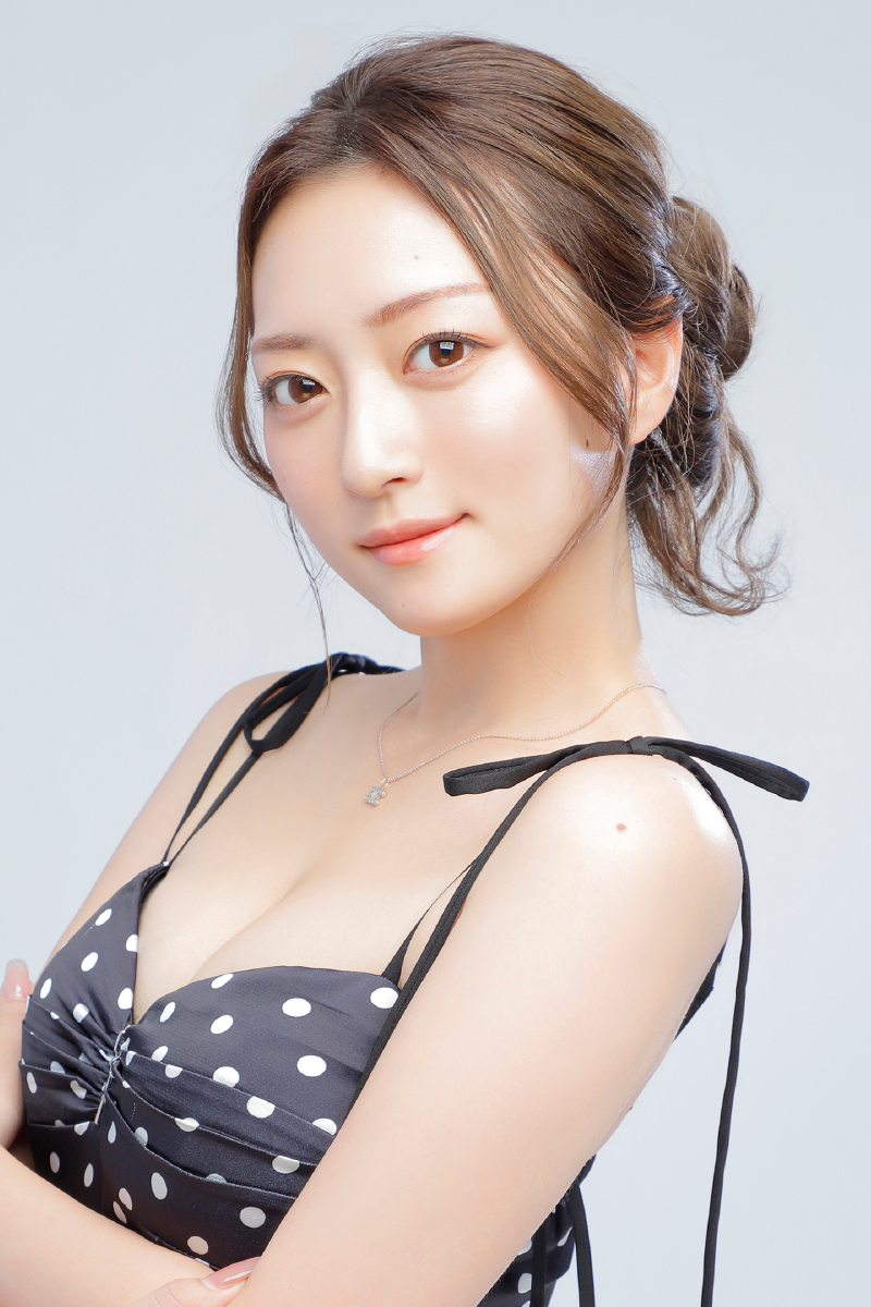 福岡中洲キャバクラ BARCELONA桃李（とうり） 涼宮 ほたる