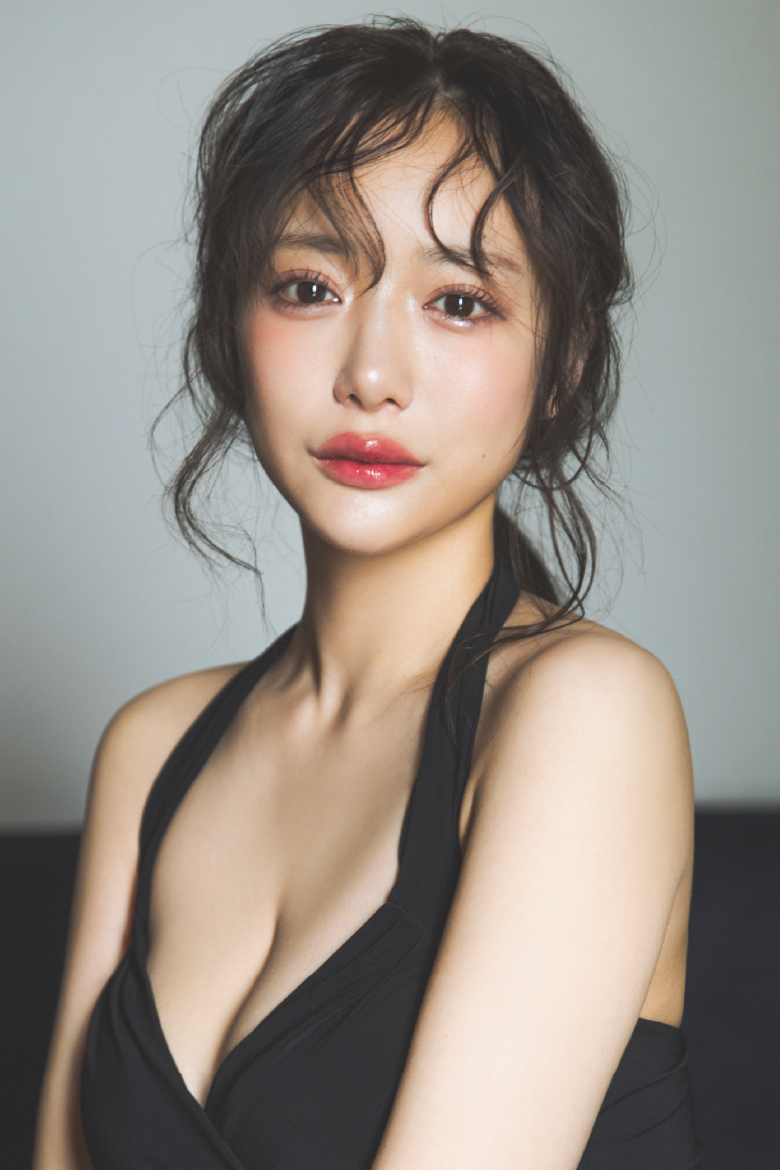 福岡中洲キャバクラ BARCELONA桃李（とうり） 百瀬 椎奈
