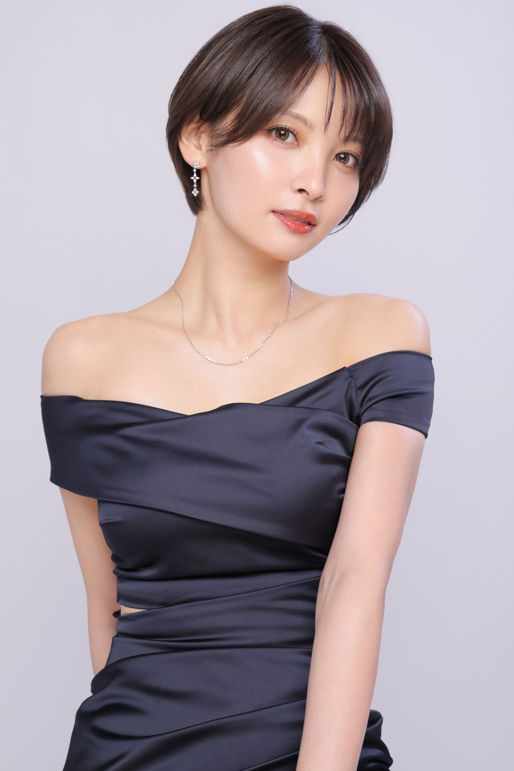 福岡中洲キャバクラ BARCELONA桃李（とうり） 里菜 りな1