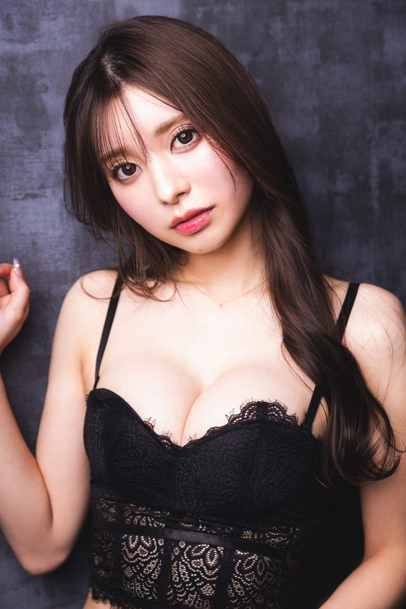 クラブ 巨乳 