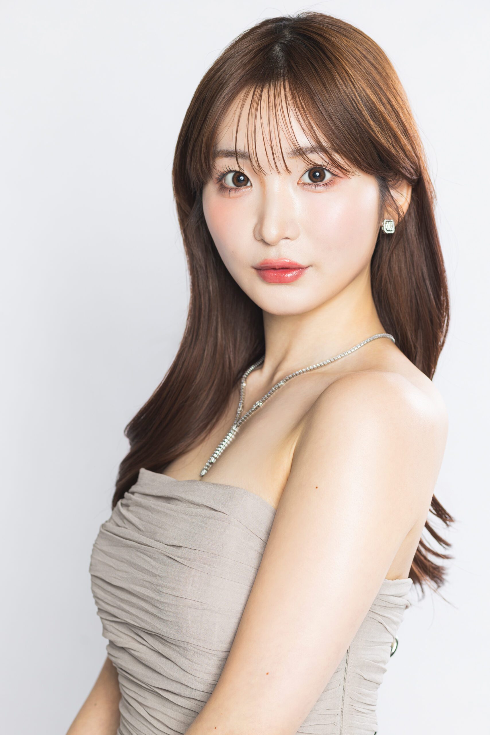 すすきの札幌ニュークラブ・キャバクラ P&J 南 はる3