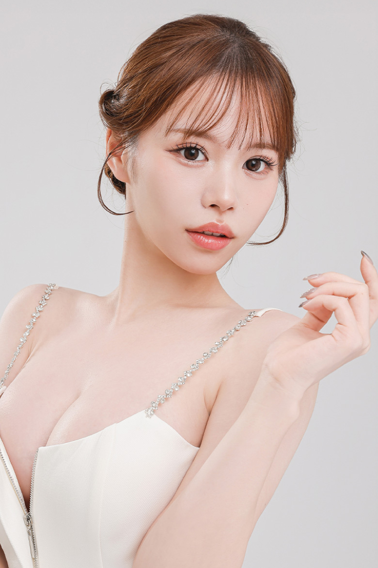 すすきの札幌ニュークラブ・キャバクラ P&J 千咲 あゆ