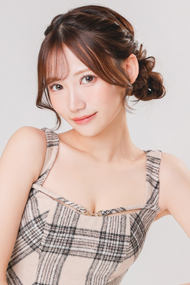 すすきの札幌ニュークラブ・キャバクラ 桃李 葵 美央