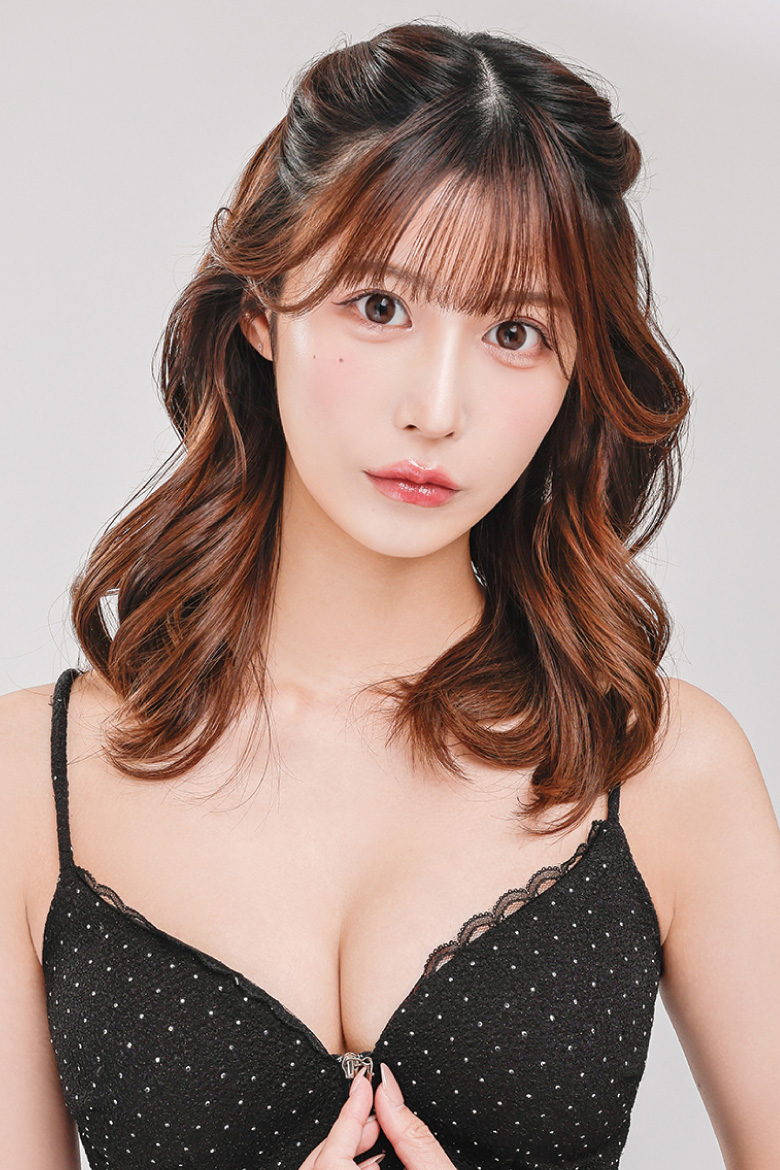 すすきの札幌ニュークラブ・キャバクラ P&J 美月 もか