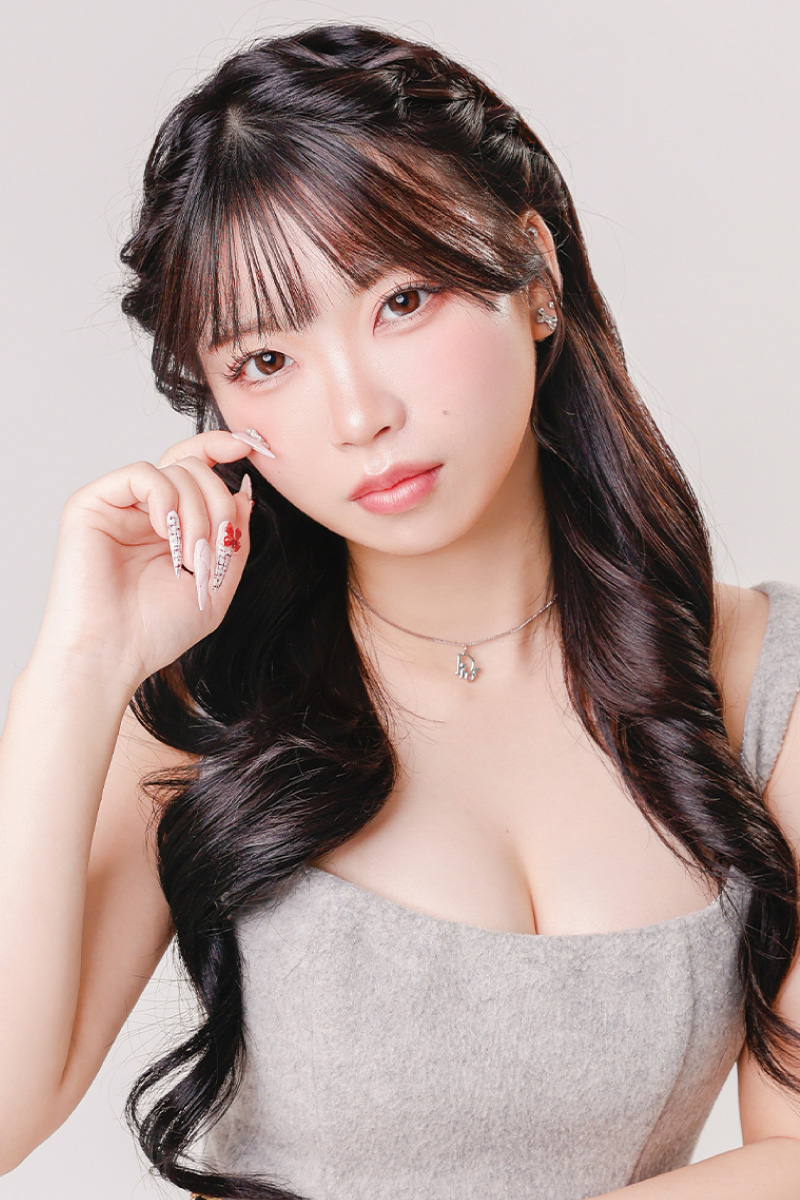 すすきの札幌ニュークラブ・キャバクラ Leicester 姫乃 みゆな