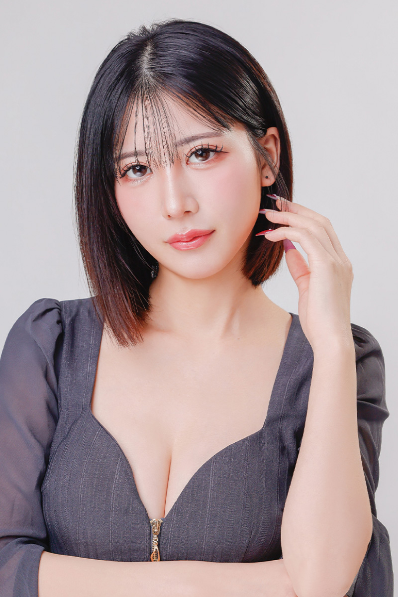 すすきの札幌ニュークラブ・キャバクラ P&J 月詠 かれん