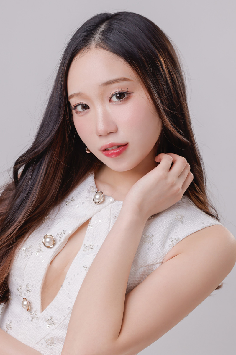 すすきの札幌ニュークラブ・キャバクラ Fillia 珠妃 かえ
